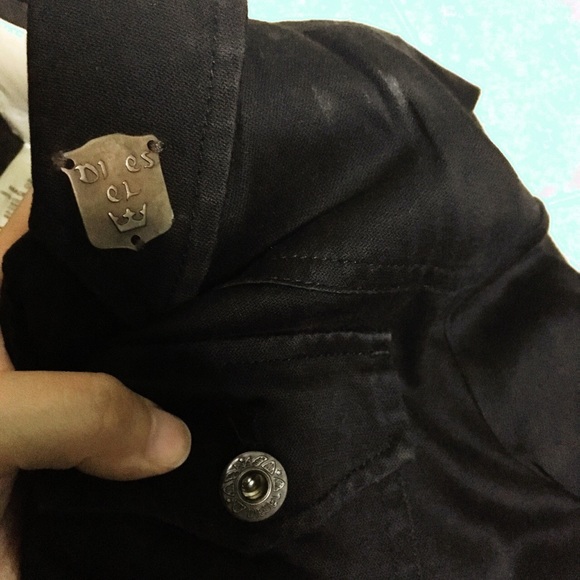 Jacket - Picture 4 of 4